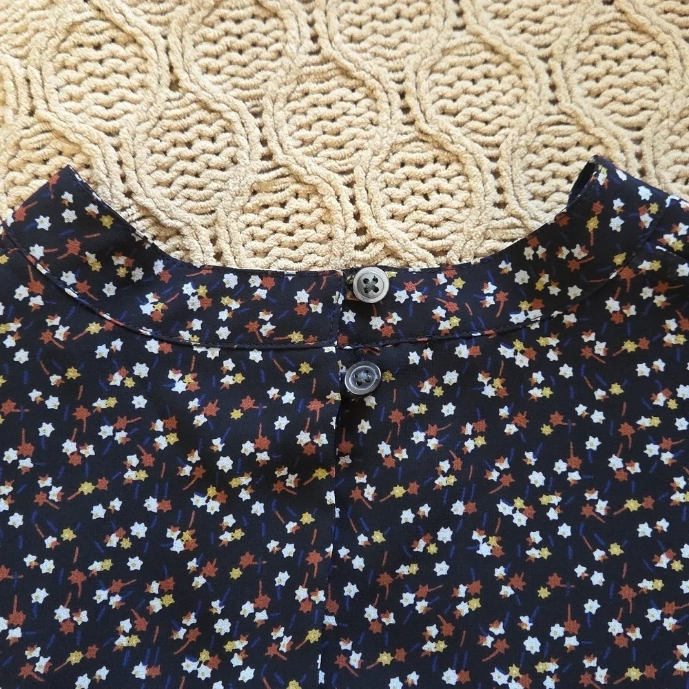 Madewell Black Ditsy Floral Georgette Mockneck Ruffle-Yoke Blouse - Size XXL